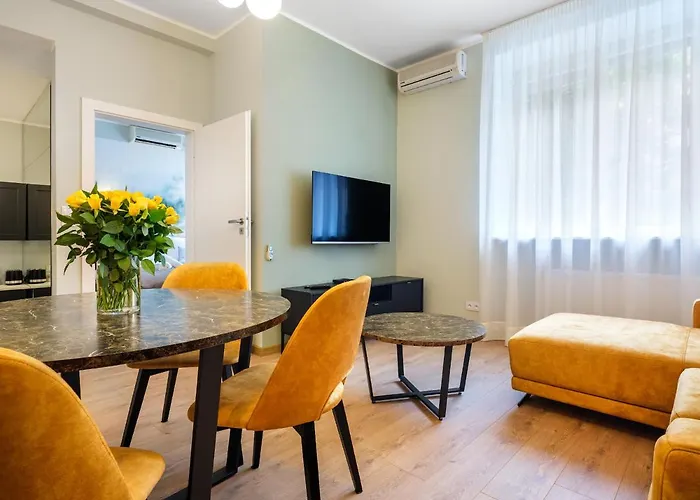 Tyzenhauz Apartments Pawia Street